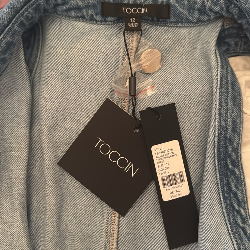 TOCCIN Palmer Washed-Denim Button-Front Midi-Dress in Light Wash - Picture 9 of 10
